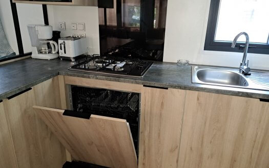 Rapidhome Bahiana de 2023, 45 m² , tout équipé Vues sur le lac