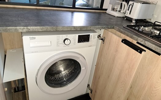 Rapidhome Bahiana de 2023, 45 m² , tout équipé Vues sur le lac