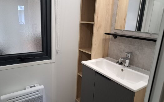 Rapidhome Bahiana de 2023, 45 m² , tout équipé Vues sur le lac