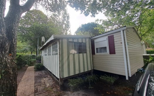 §PRIX EN BAISSE § Trigano Intuition Luxe Panoramique, climatisation lave linge, lave vaisselle four , 2 chambres terrasse fermée