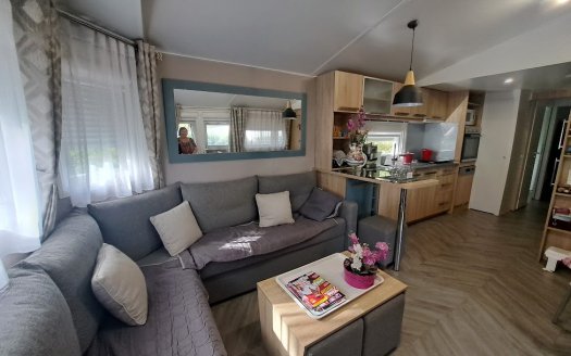 §PRIX EN BAISSE § Trigano Intuition Luxe Panoramique, climatisation lave linge, lave vaisselle four , 2 chambres terrasse fermée