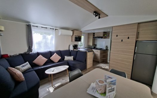 TRIGANO Amira 40m², magnifique terrasse, tout équipé , 3 chambres LMNP