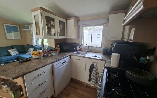 DISPONIBLE FIN SEPTEMBRE WILLERBY Villa de luxe , 2 chambres 2 salle d’eau