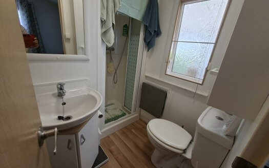 DISPONIBLE FIN SEPTEMBRE WILLERBY Villa de luxe , 2 chambres 2 salle d’eau