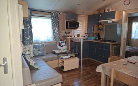 DISPONIBLE MI SEPTEMBRE IRM SUPER TITANIA 2 chambres, climatisation