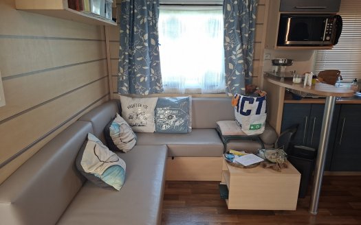 DISPONIBLE MI SEPTEMBRE IRM SUPER TITANIA 2 chambres, climatisation