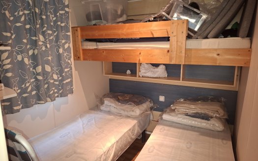 DISPONIBLE MI SEPTEMBRE IRM SUPER TITANIA 2 chambres, climatisation