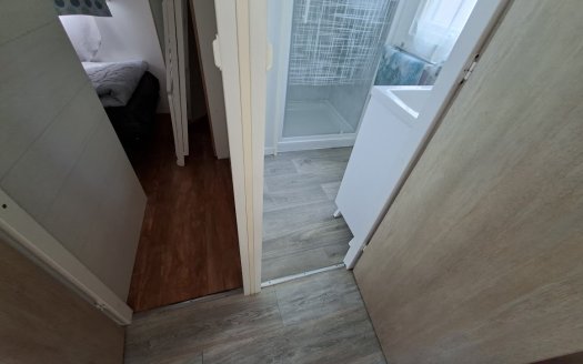 ohara 734 , climatisation PLANCHER A REFAIRE