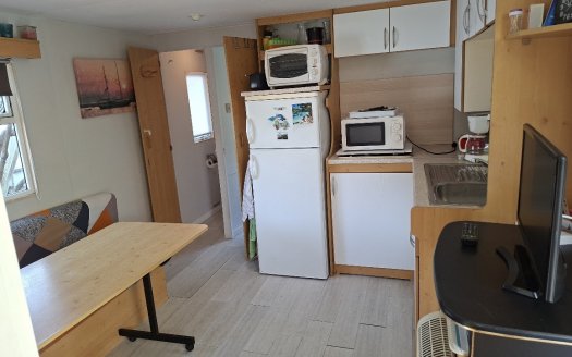 Abi Ontario , de fin des années90, 2 chambres