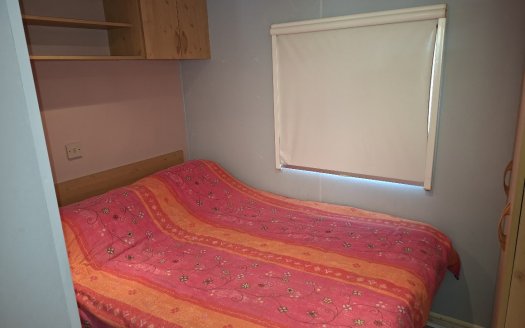 Abi Ontario , de fin des années90, 2 chambres
