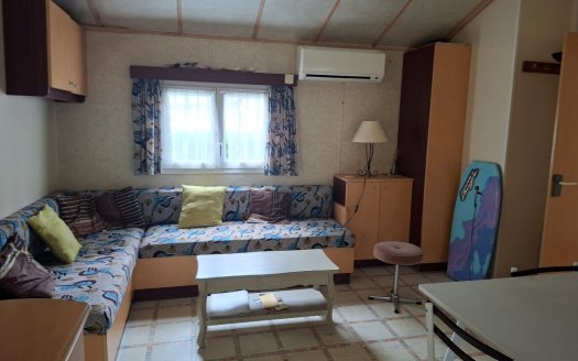 MOREVA 850, de 2004 , 2 chambres et climatisation, avec travaux