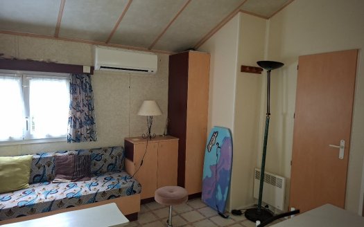 MOREVA 850, de 2004 , 2 chambres et climatisation, avec travaux